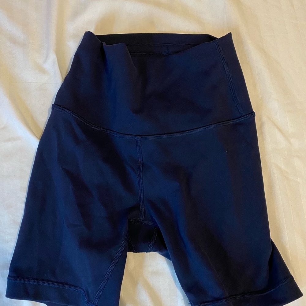 Lululemon, Wunder Train High-Rise Short 6’ - Picture 4 of 5